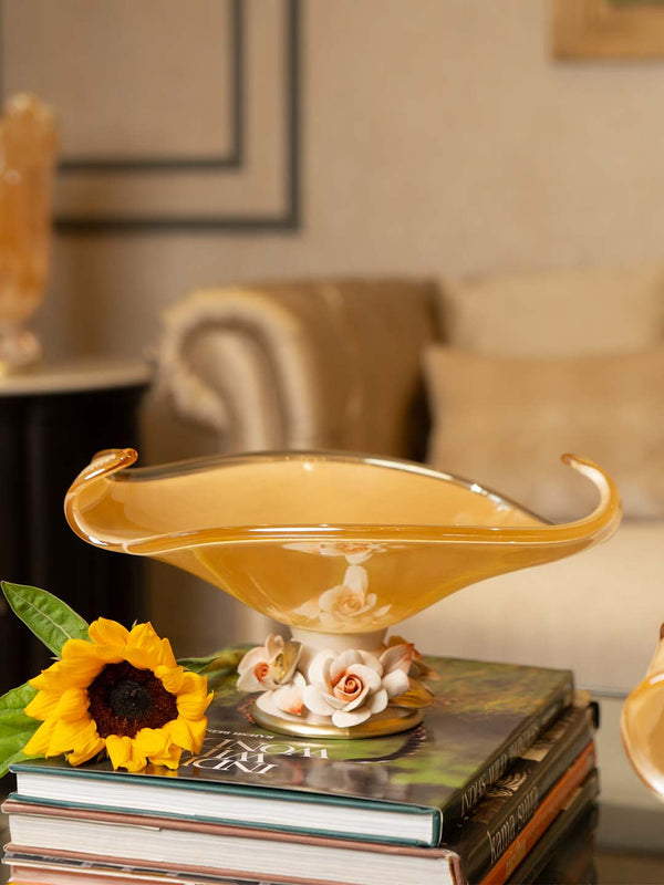 Floral-Wavy-Center-Piece-Honey-Medium